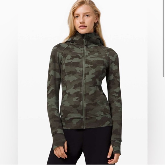 lululemon athletica Tops - Lululemon Scuba Full Zip Sweatshirt Green Camo Size 6